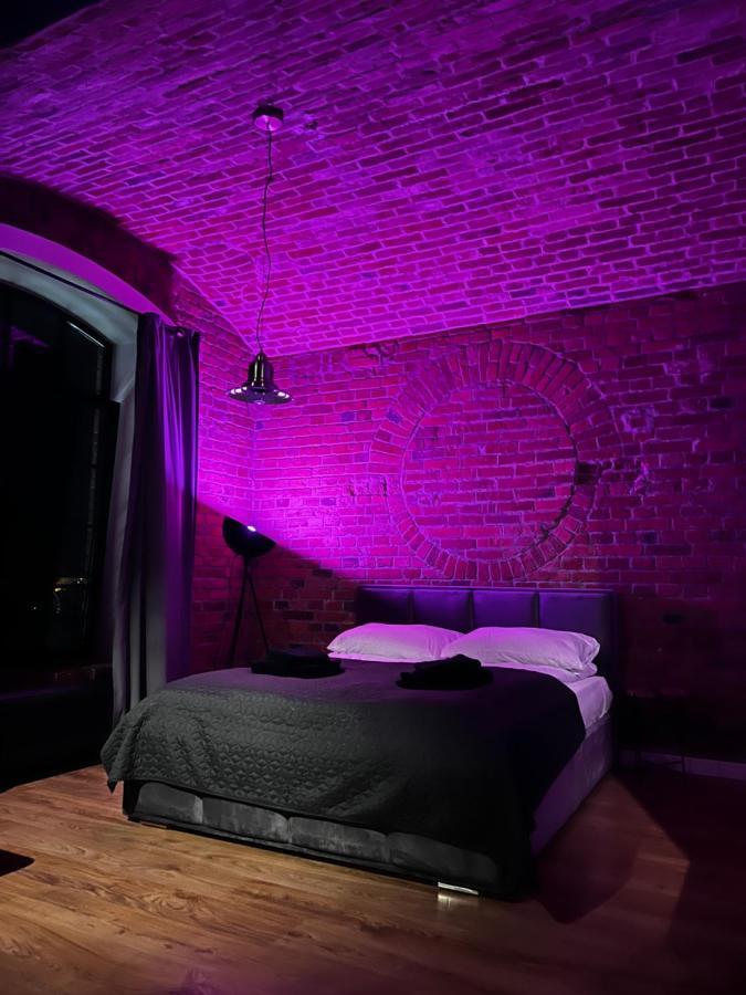 Loft Apartment By Letrent Zyrardow Dış mekan fotoğraf